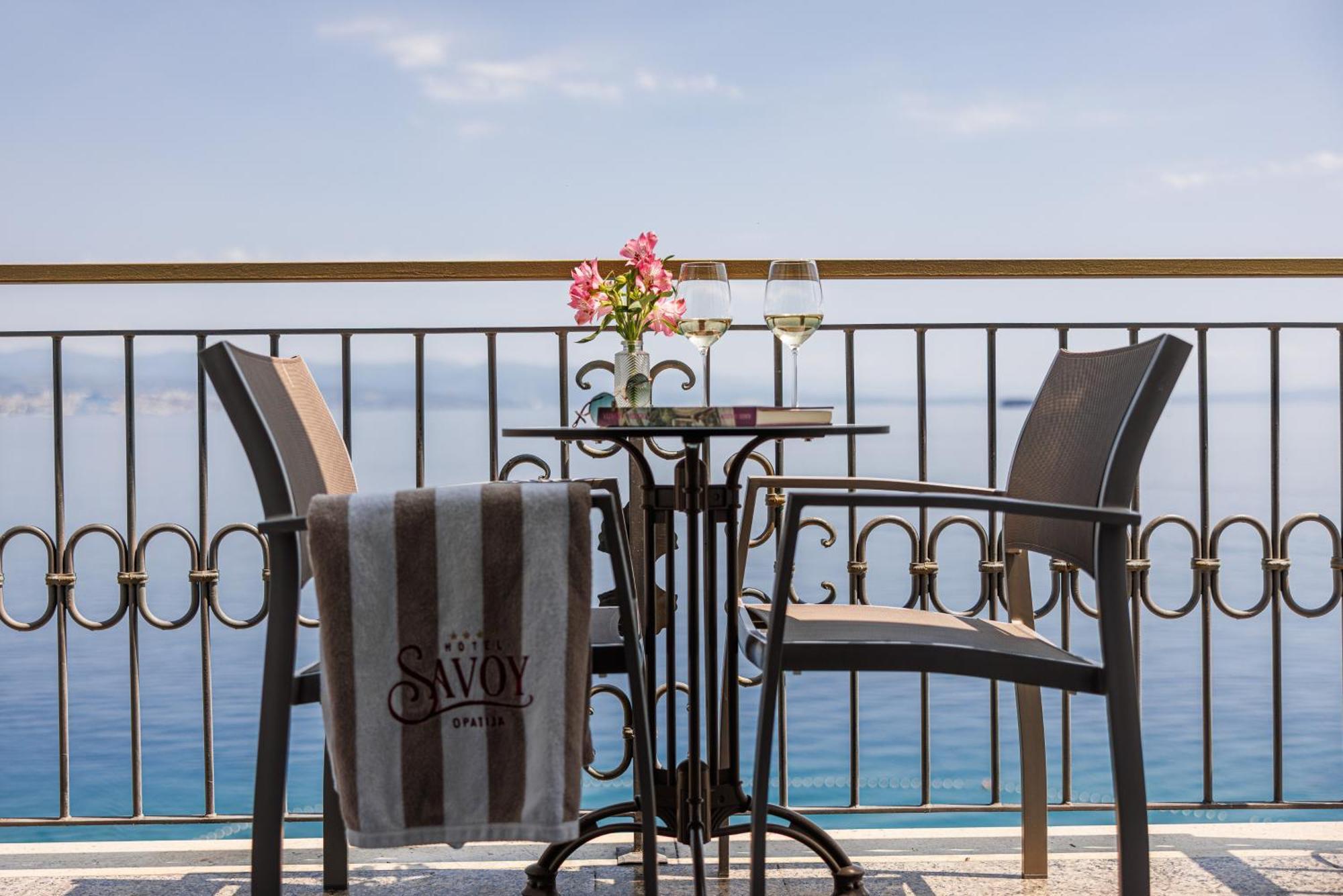 Superior Double Room Balcony Sea View