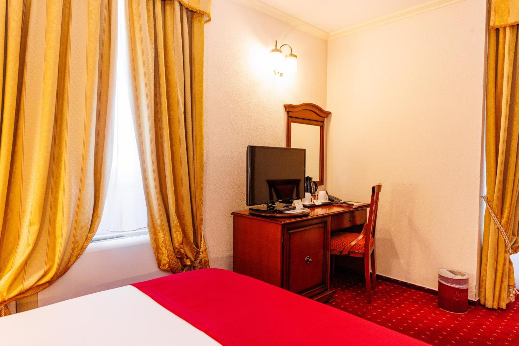 Superior Double Room Balcony Sea View