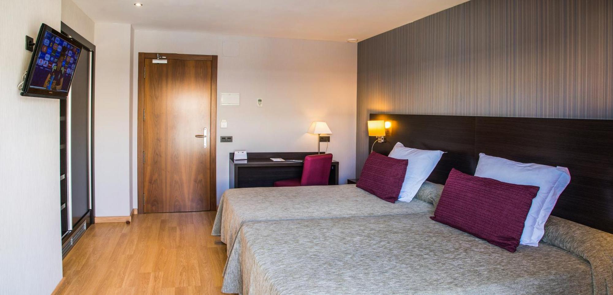 Comfort Twin Room