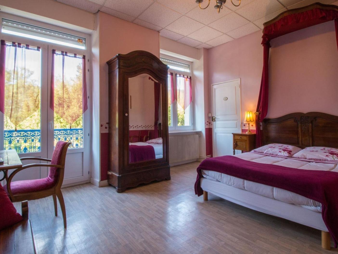 Small Double Room