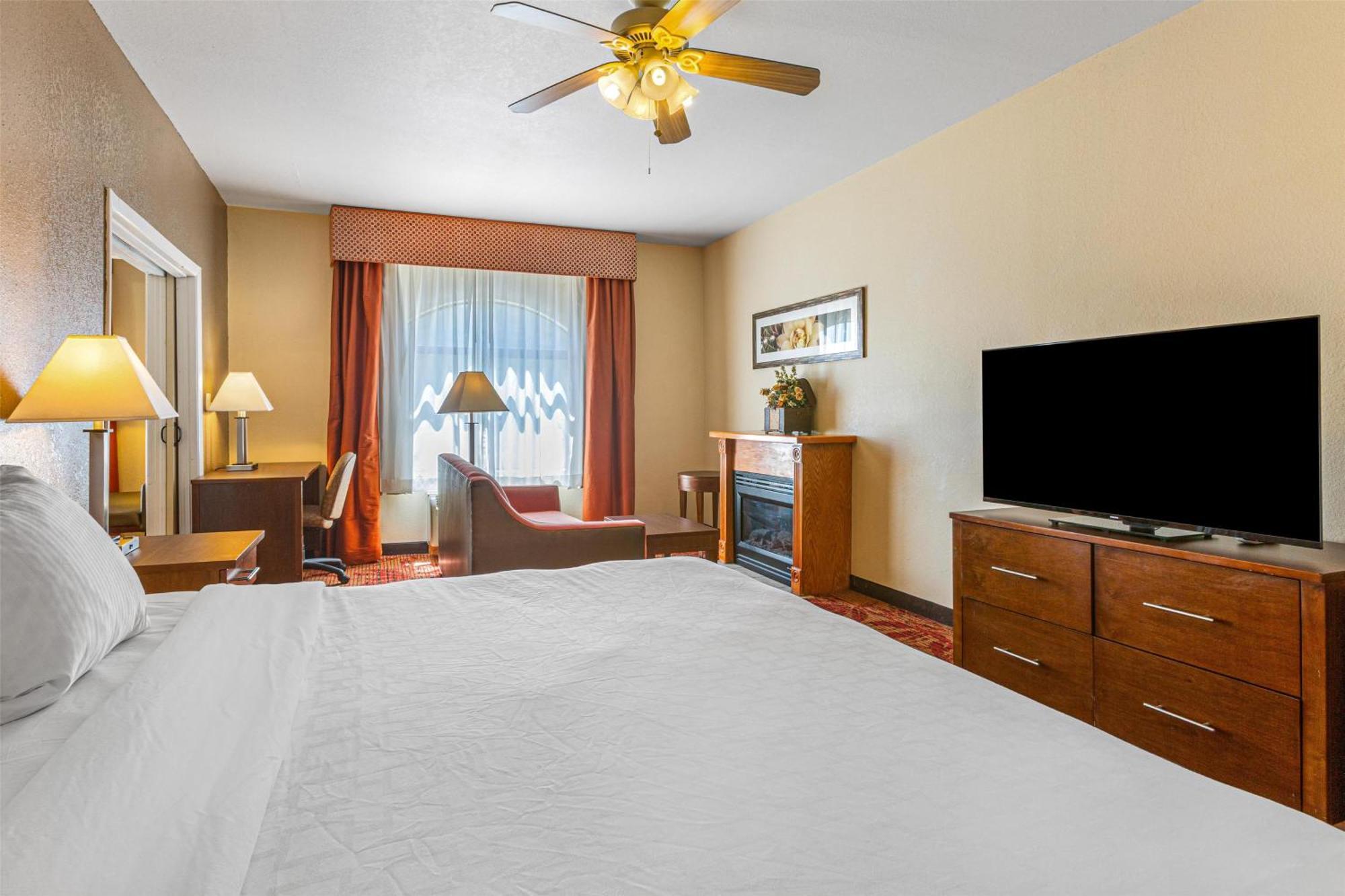Two-Room Suite