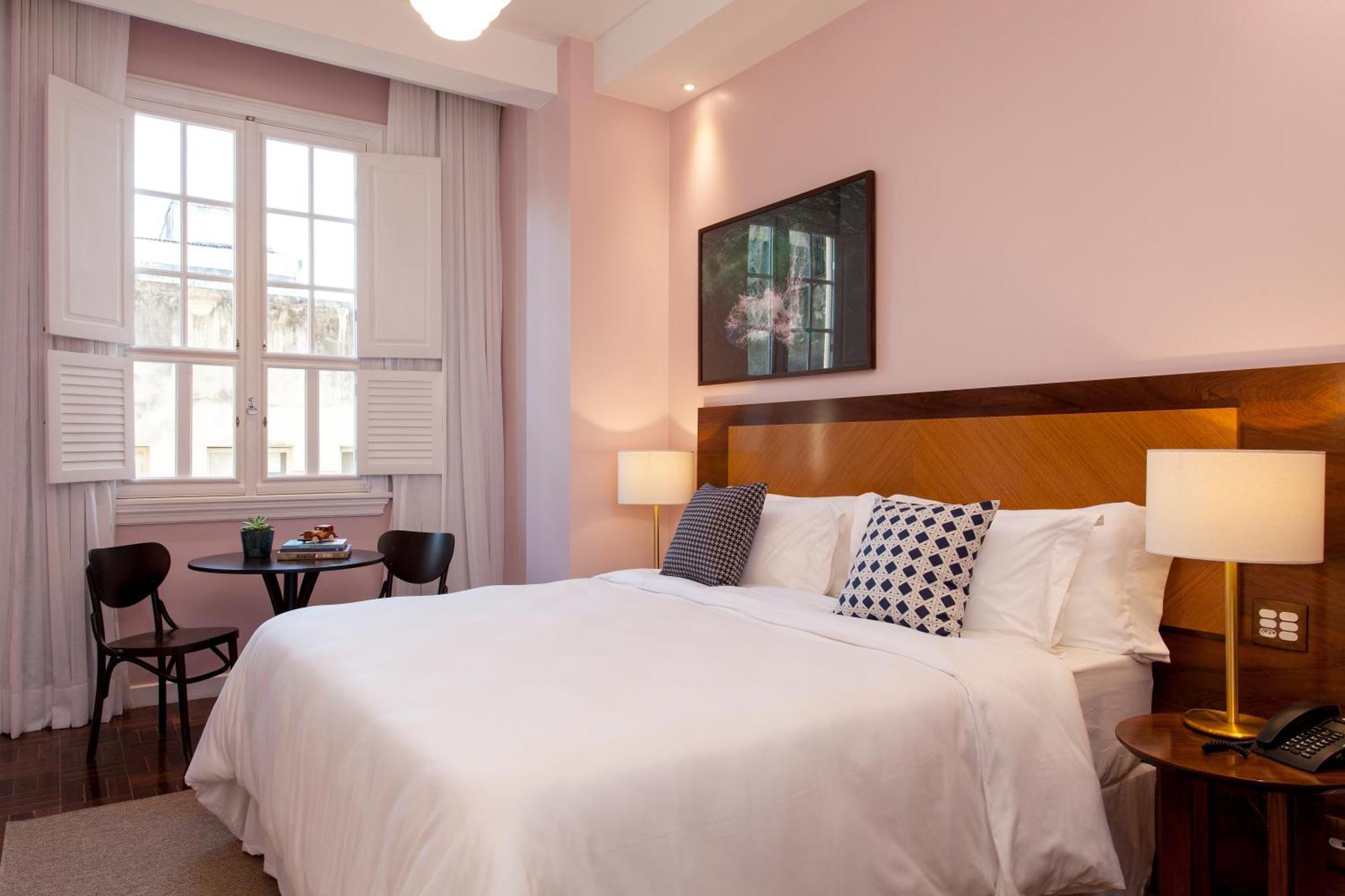 Superior Small Room