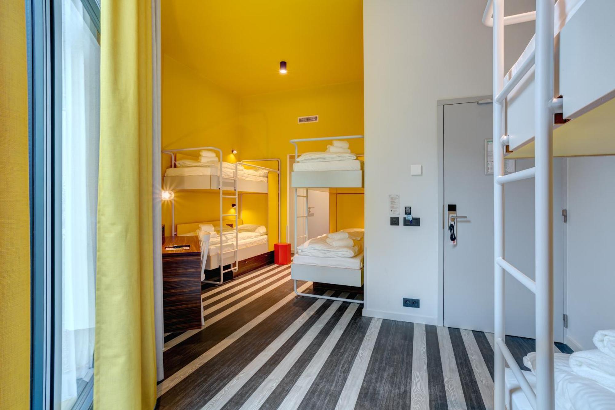 6-Bed Room Bunkbeds only