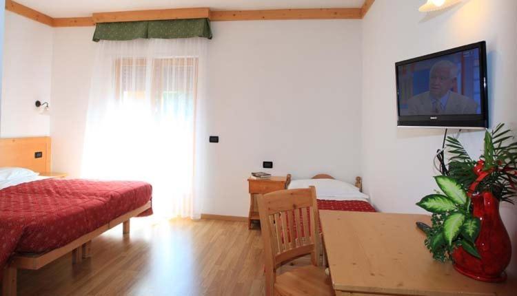 Double or Twin Room,1358769242:JPEG