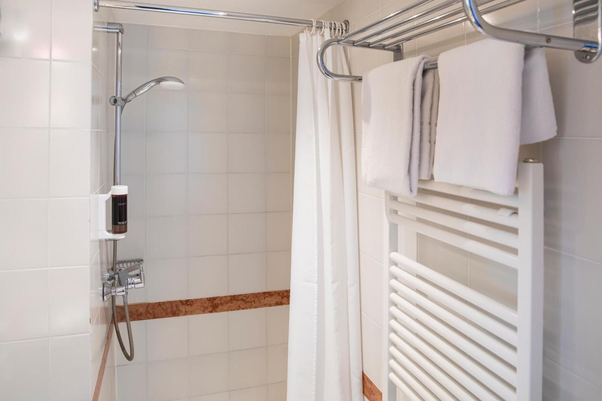 Economy Single Room