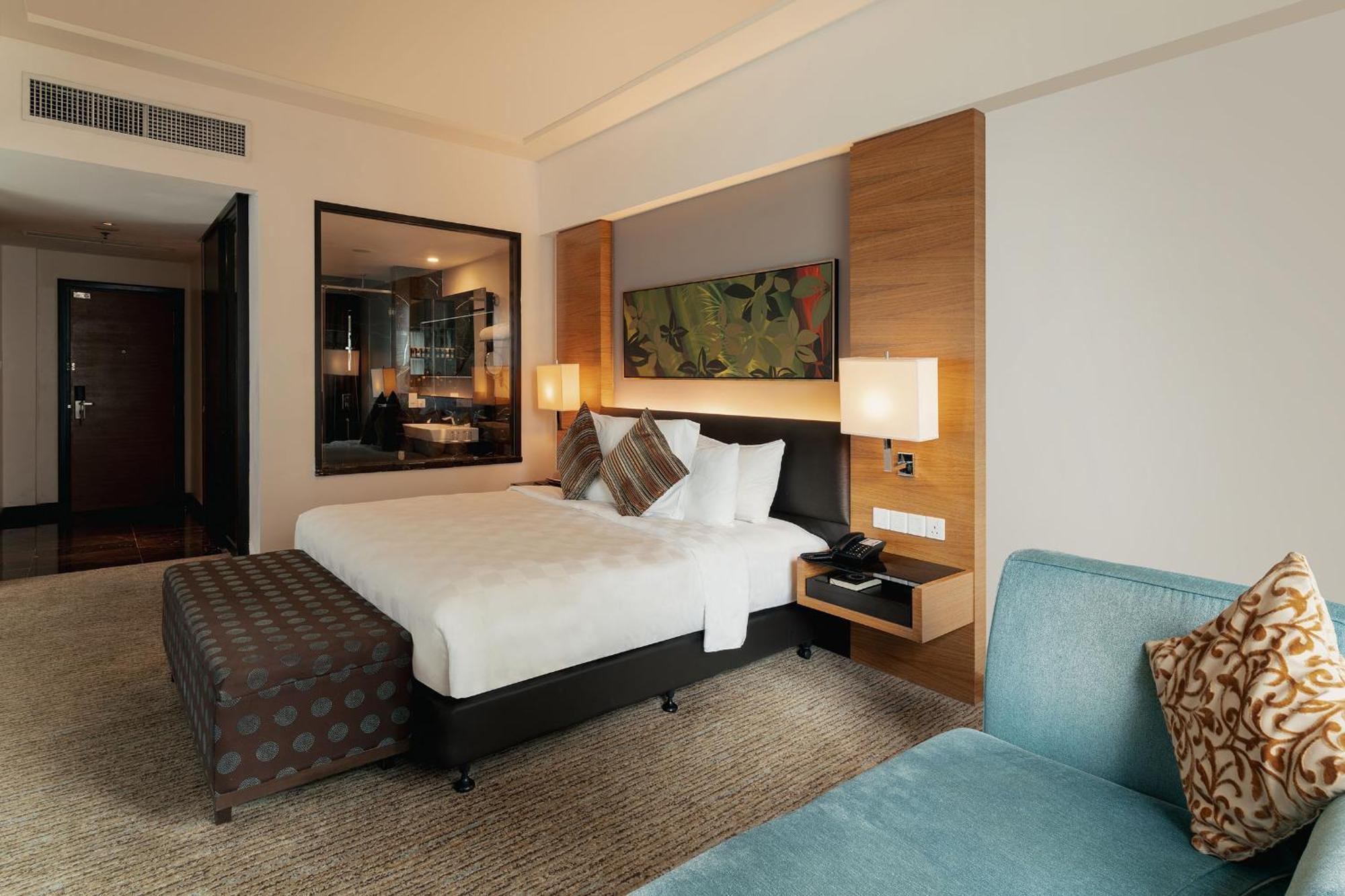 Club Premier Room Room