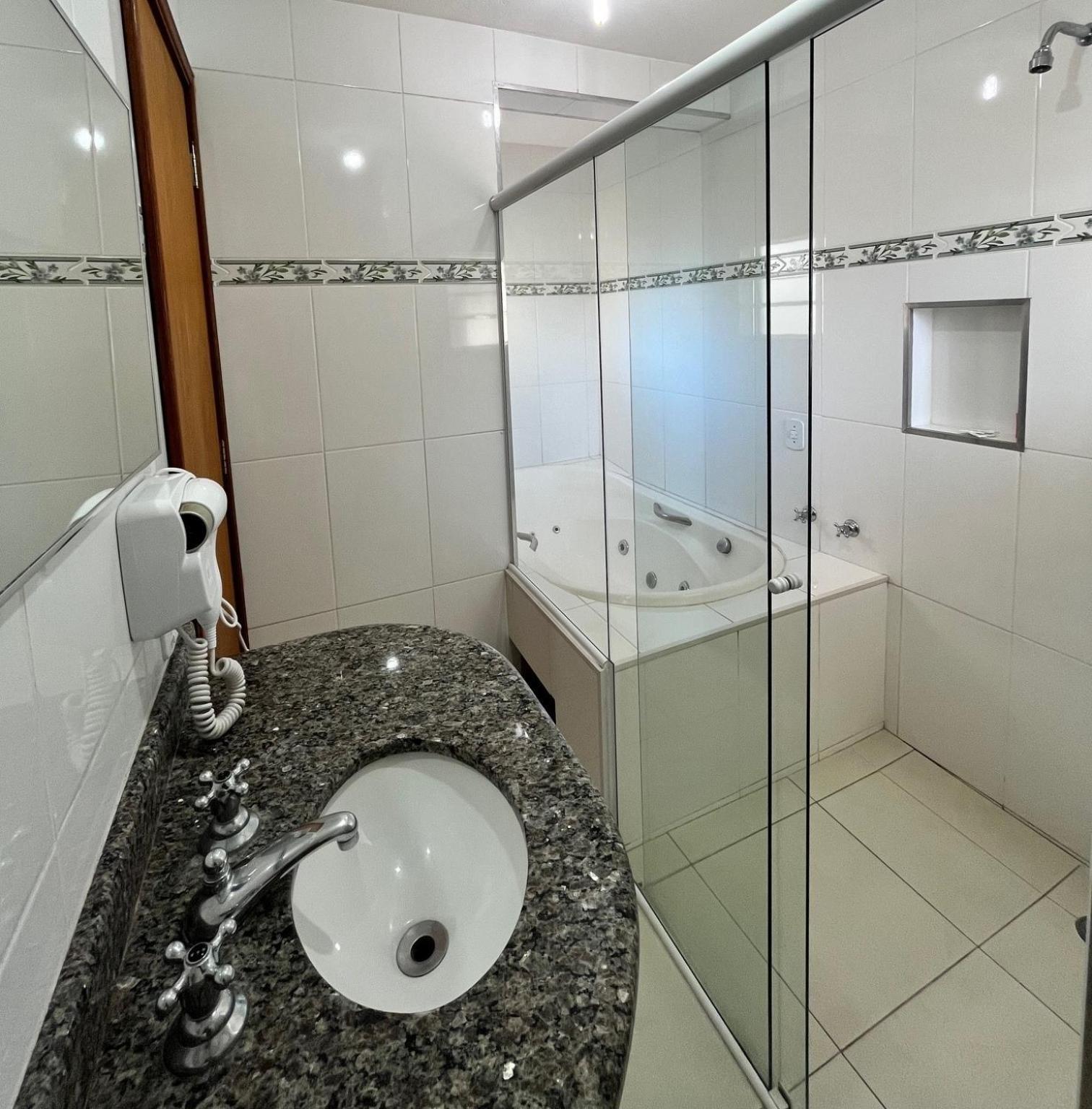 Double Room Spa Bath Fireplace