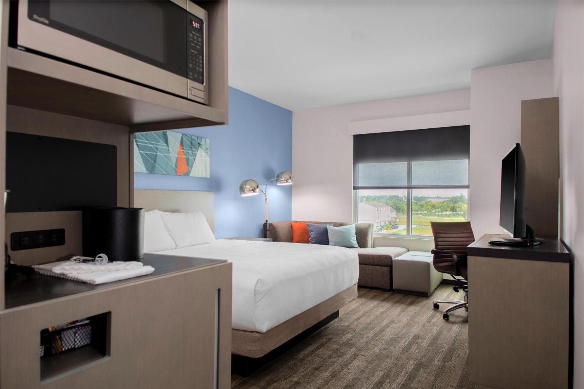 Den One King Bed