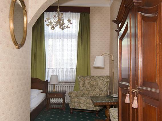 Single Room