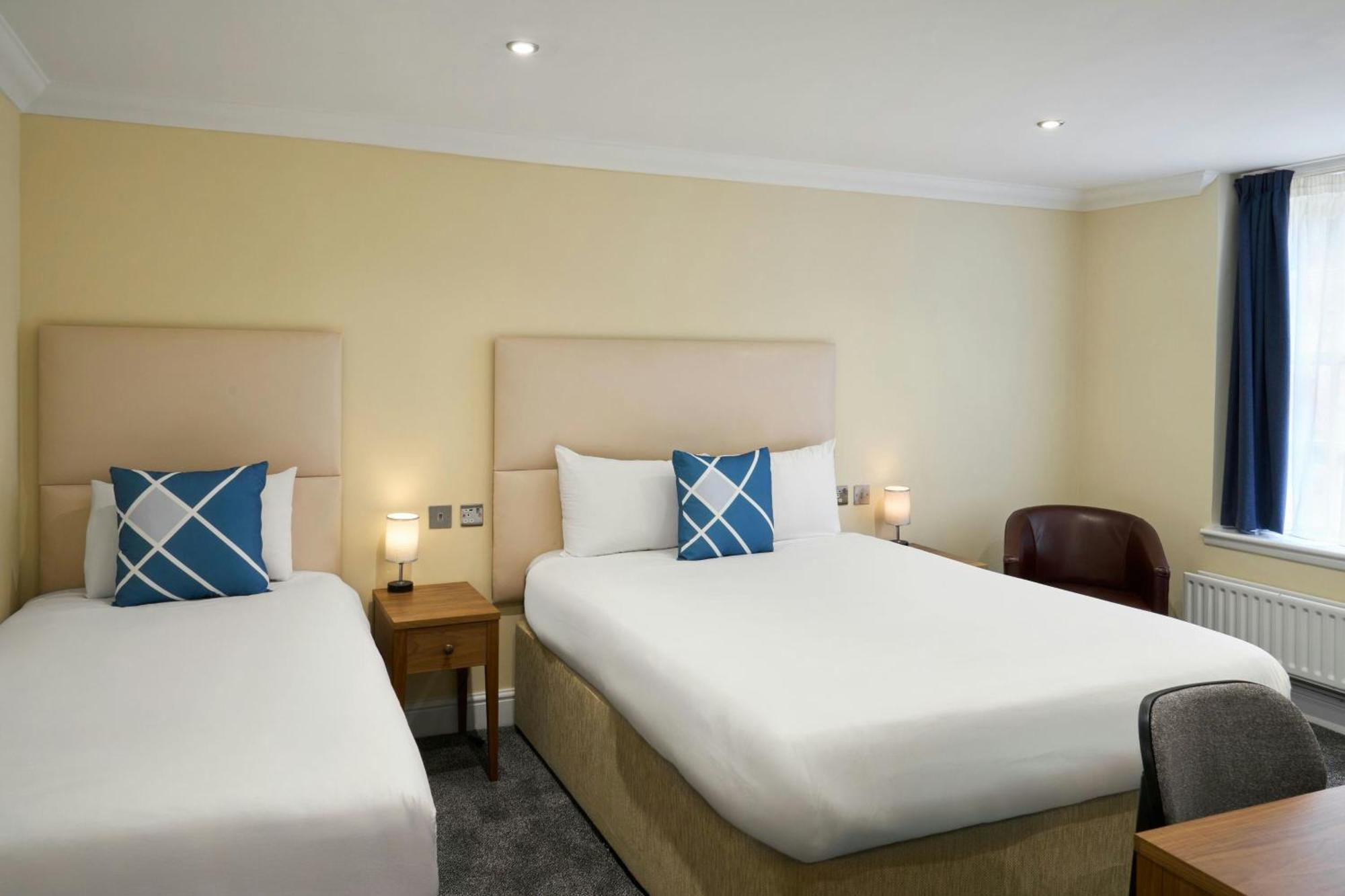 Triple Room Double Single Bed