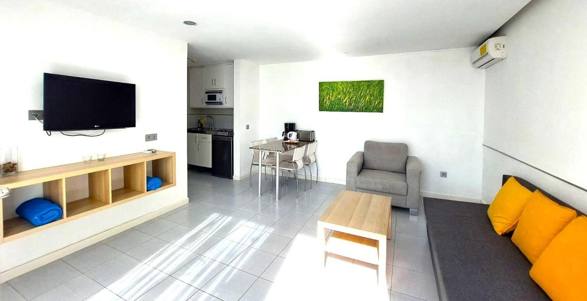 Premium Appartement met 1 Slaapkamer, Balkon, Uitzicht op Zee en Airconditioning