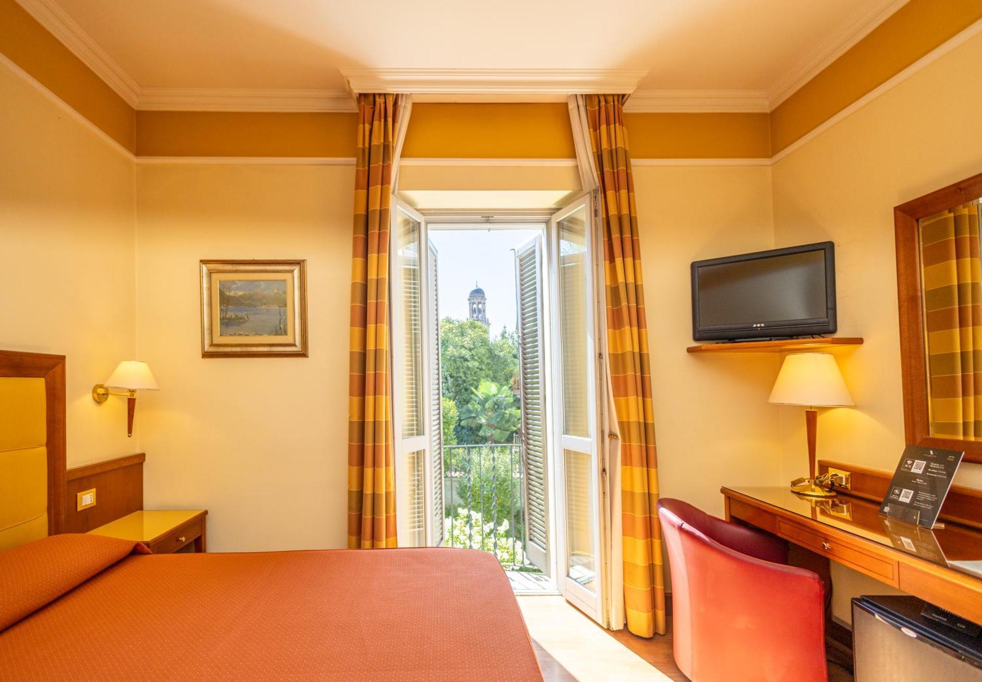 Classic Double or Twin Room