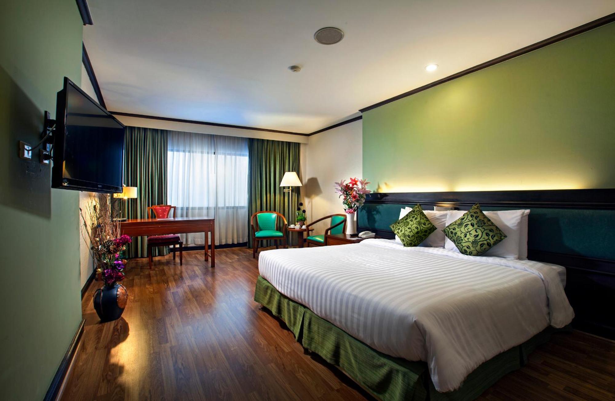 Deluxe Premium King Room