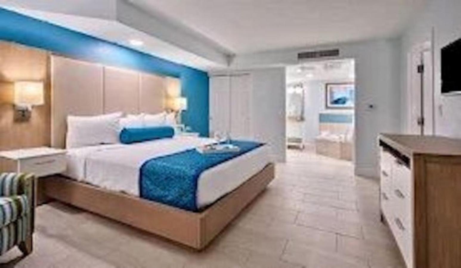 2 bedroom Street view,1691996267:JPEG