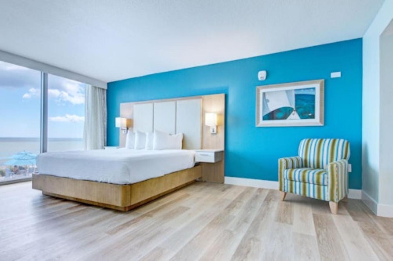 Accessible Ocean Front 2 Bedroom
