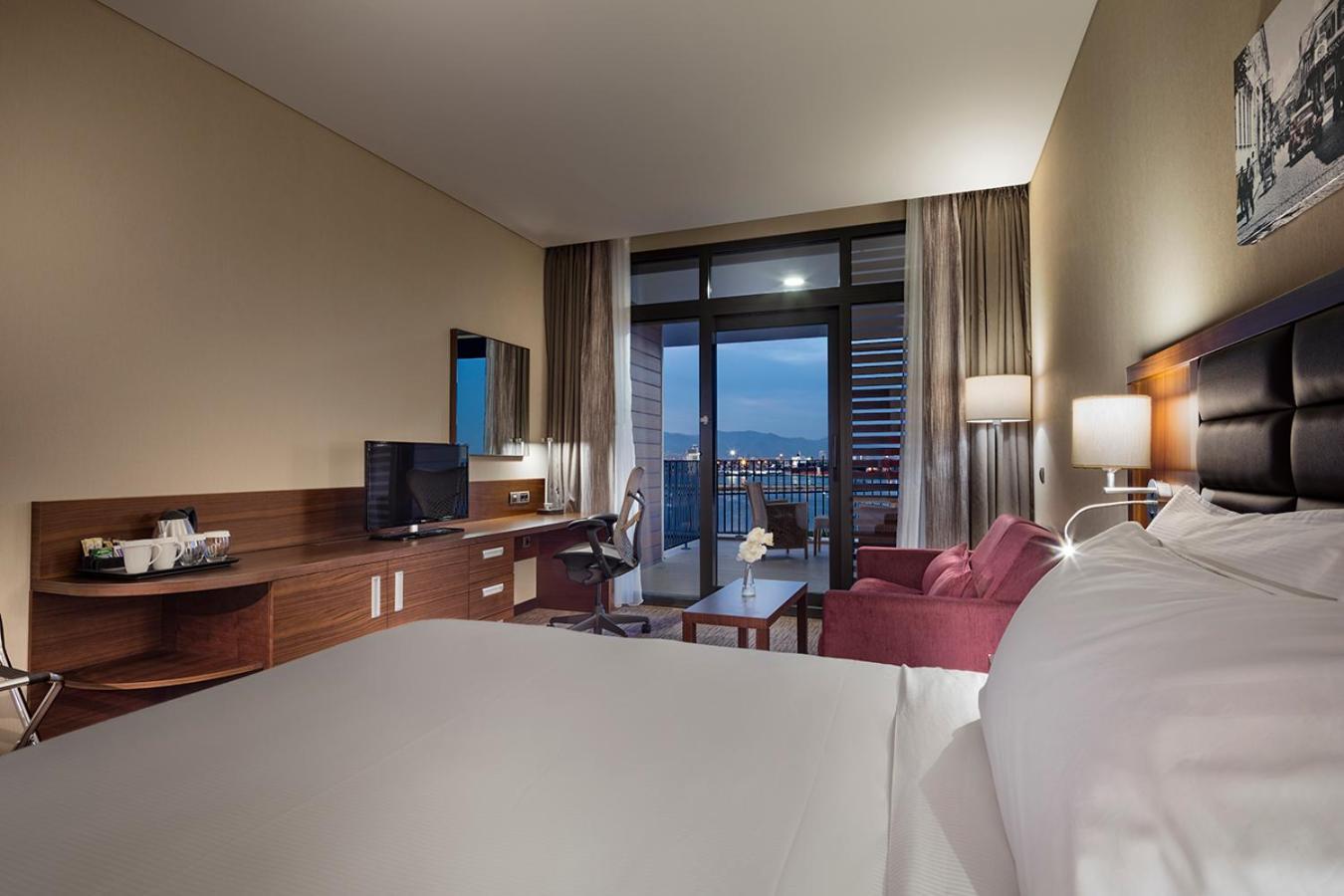 Queen Room Sea View