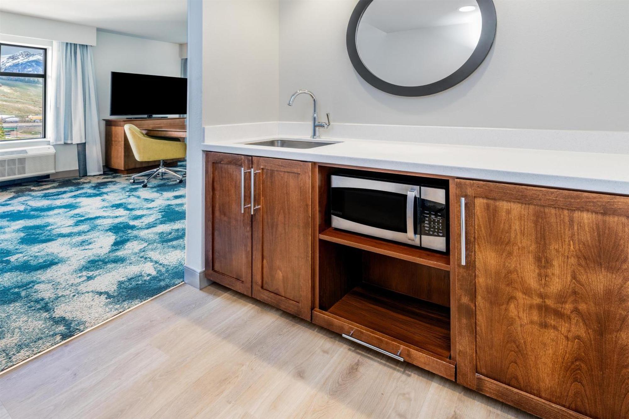 King Studio Suite Mountain View Non-Smoking