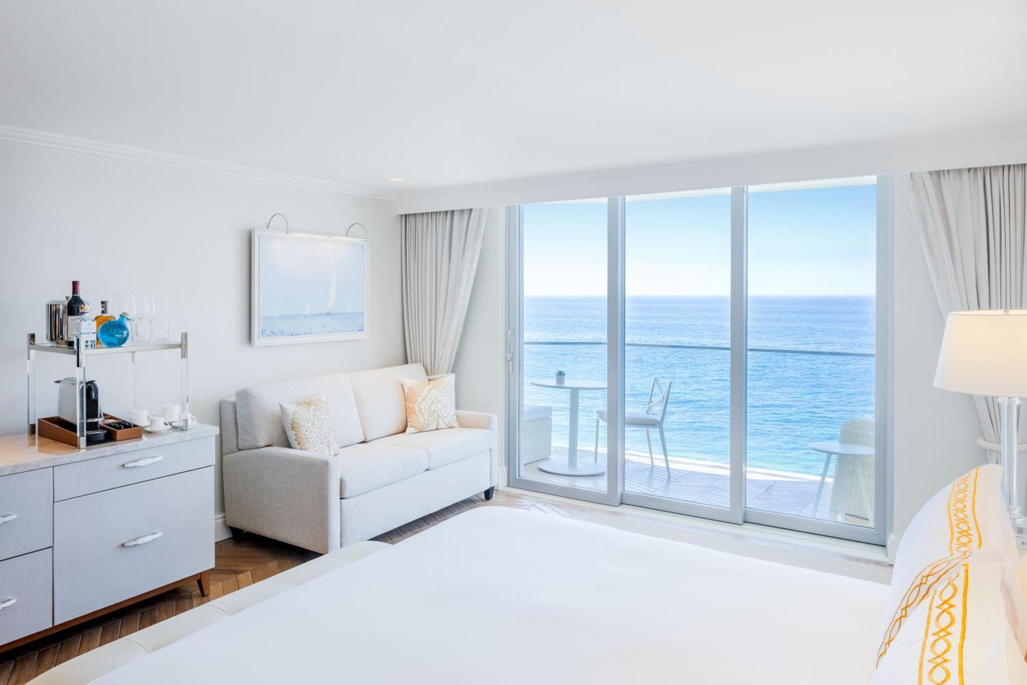 Premium Oceanfront King Studio