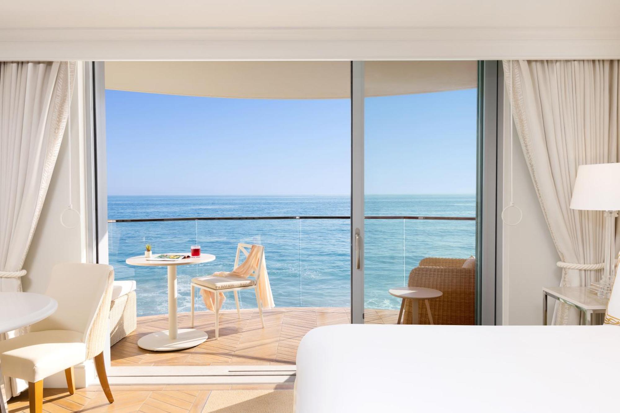 Oceanfront King