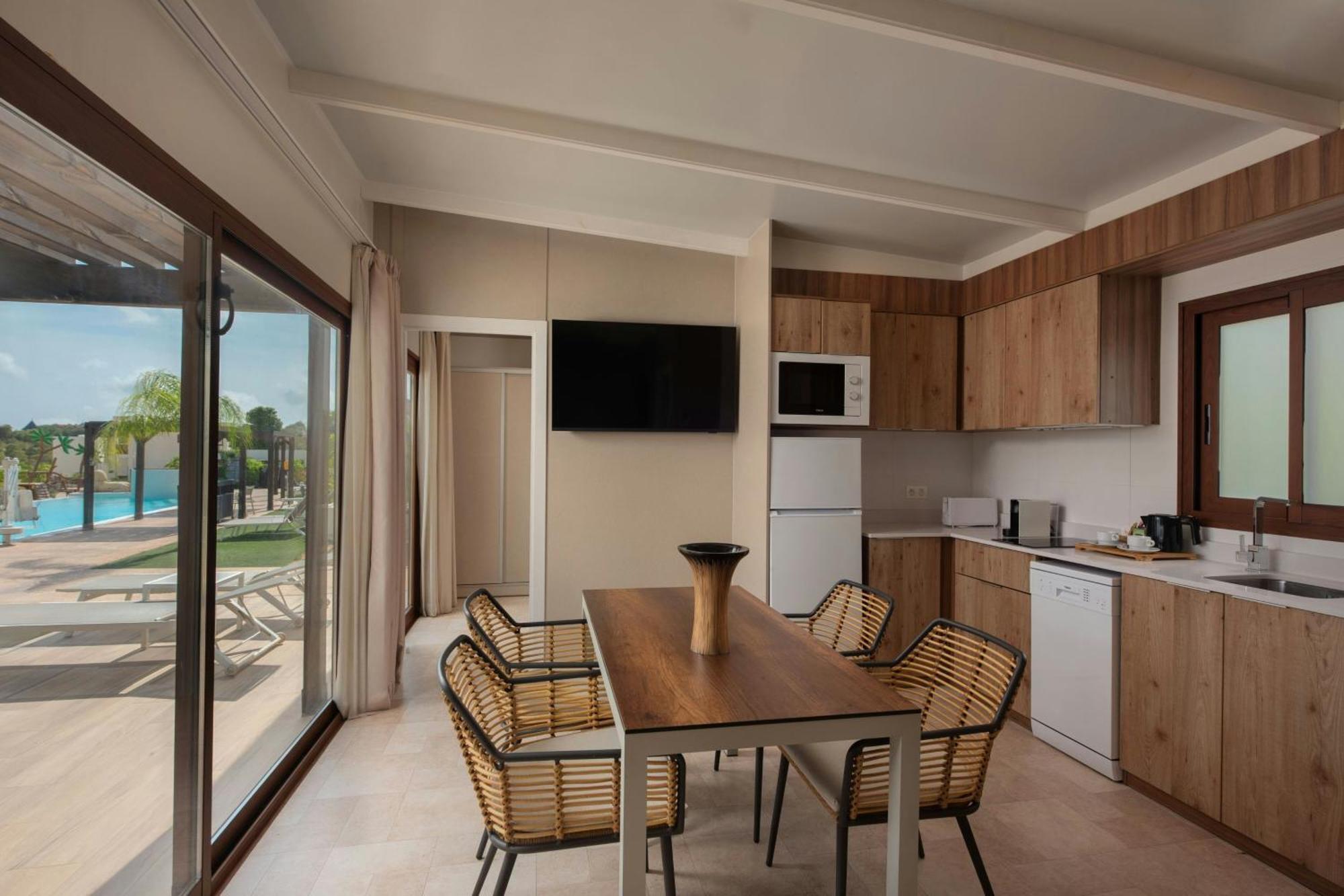 Premium Twin Villa Sofa Bed Balcony Resort View