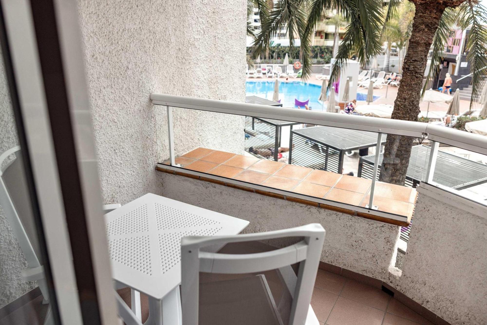 Superior Double Room Pool View