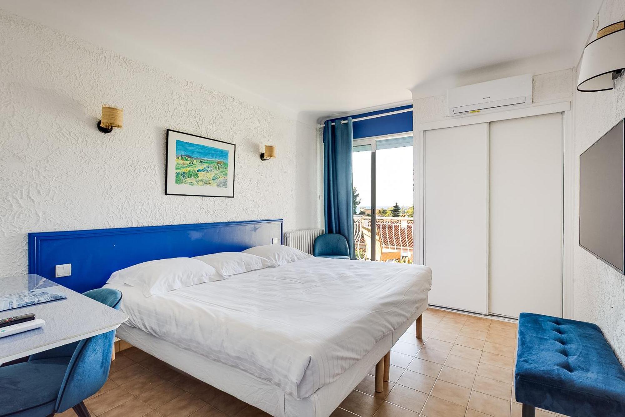 Double Room Balcony Sea View