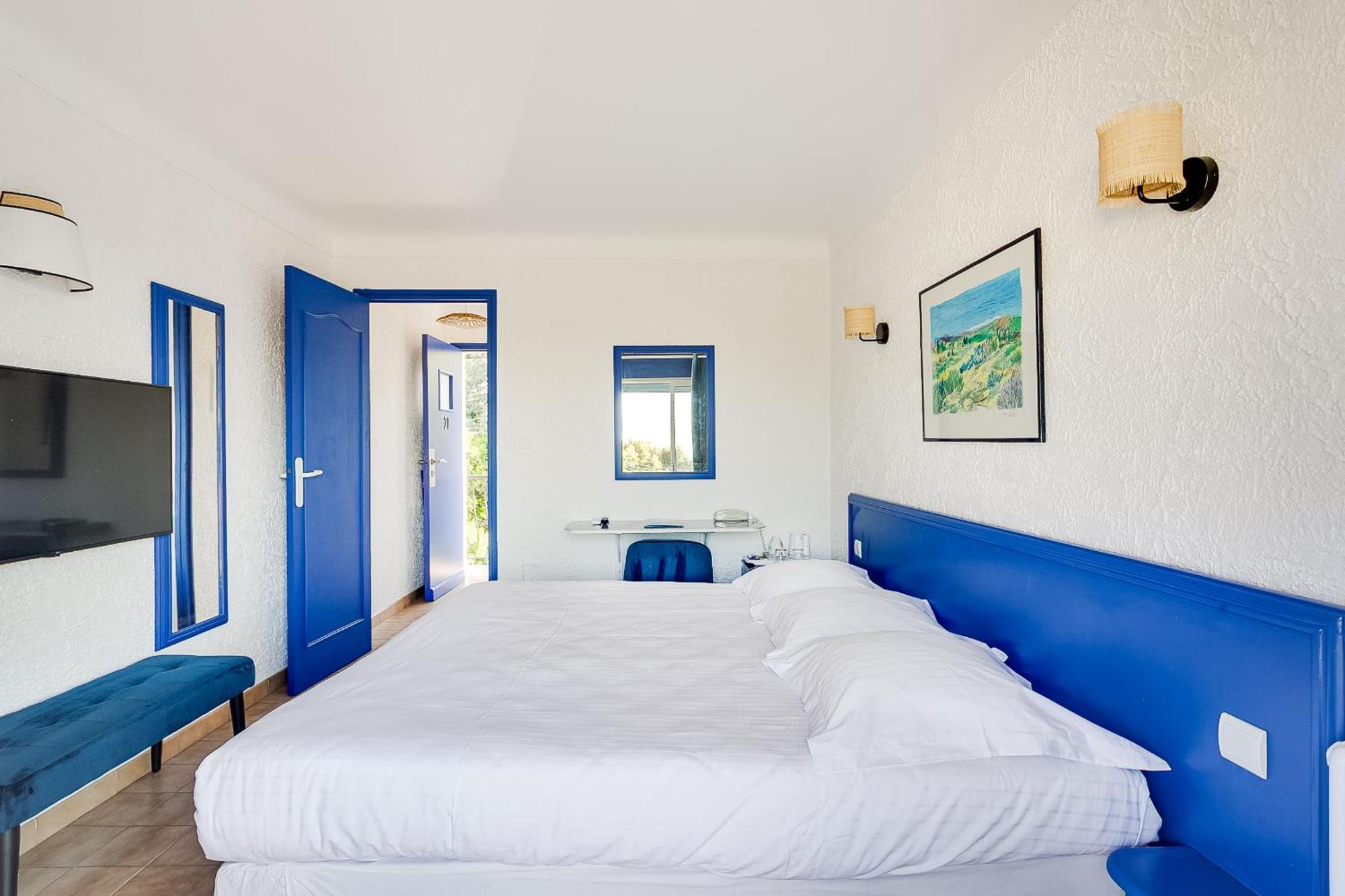 Double Room Terrace Garden View