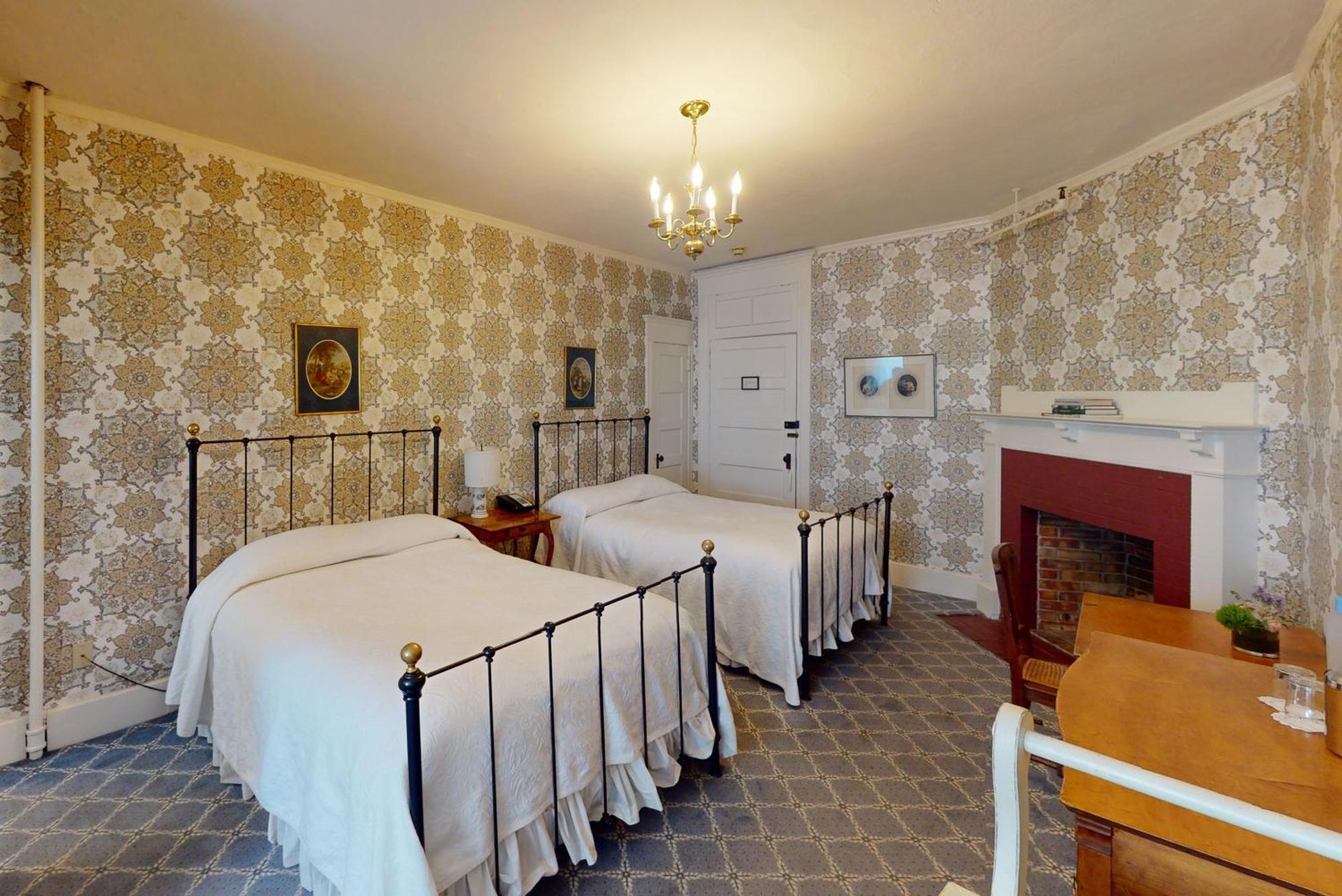 Double Double Room