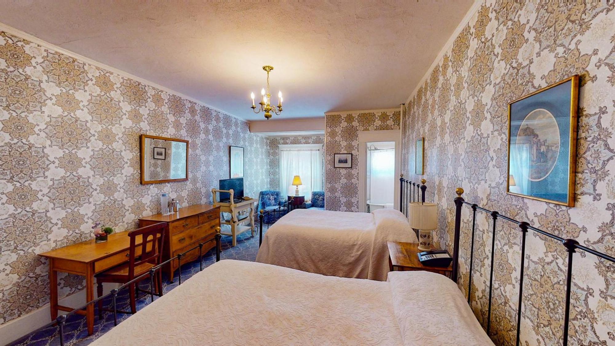 Double Double Room