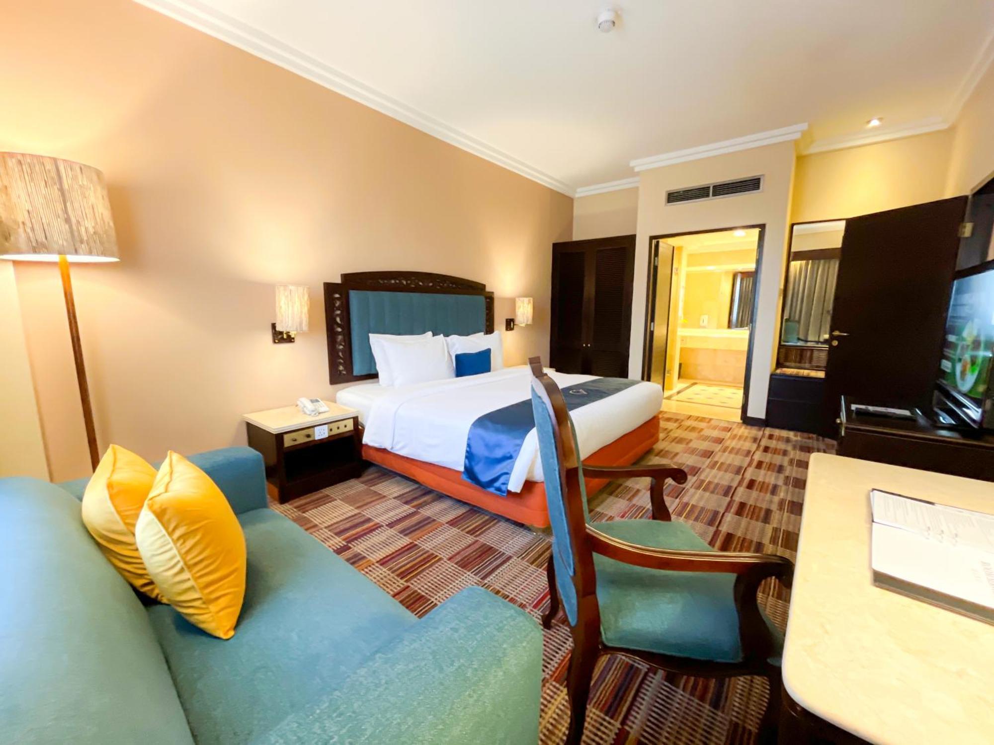Executive Suite