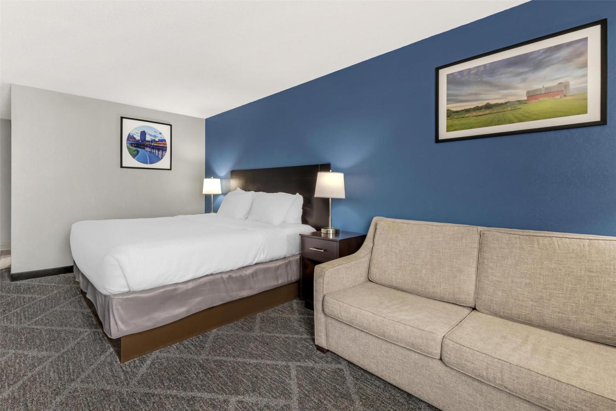 King Room Single Sofa Bed