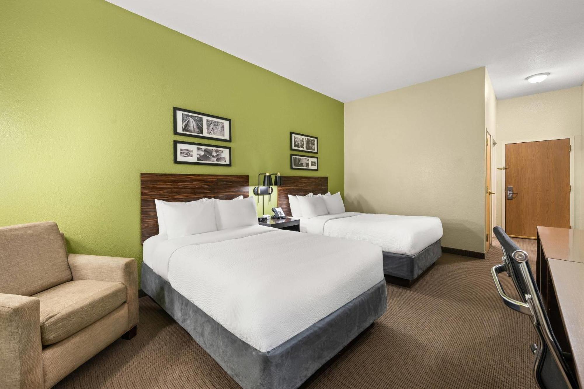 Double Room Two Double Beds Non-Smoking