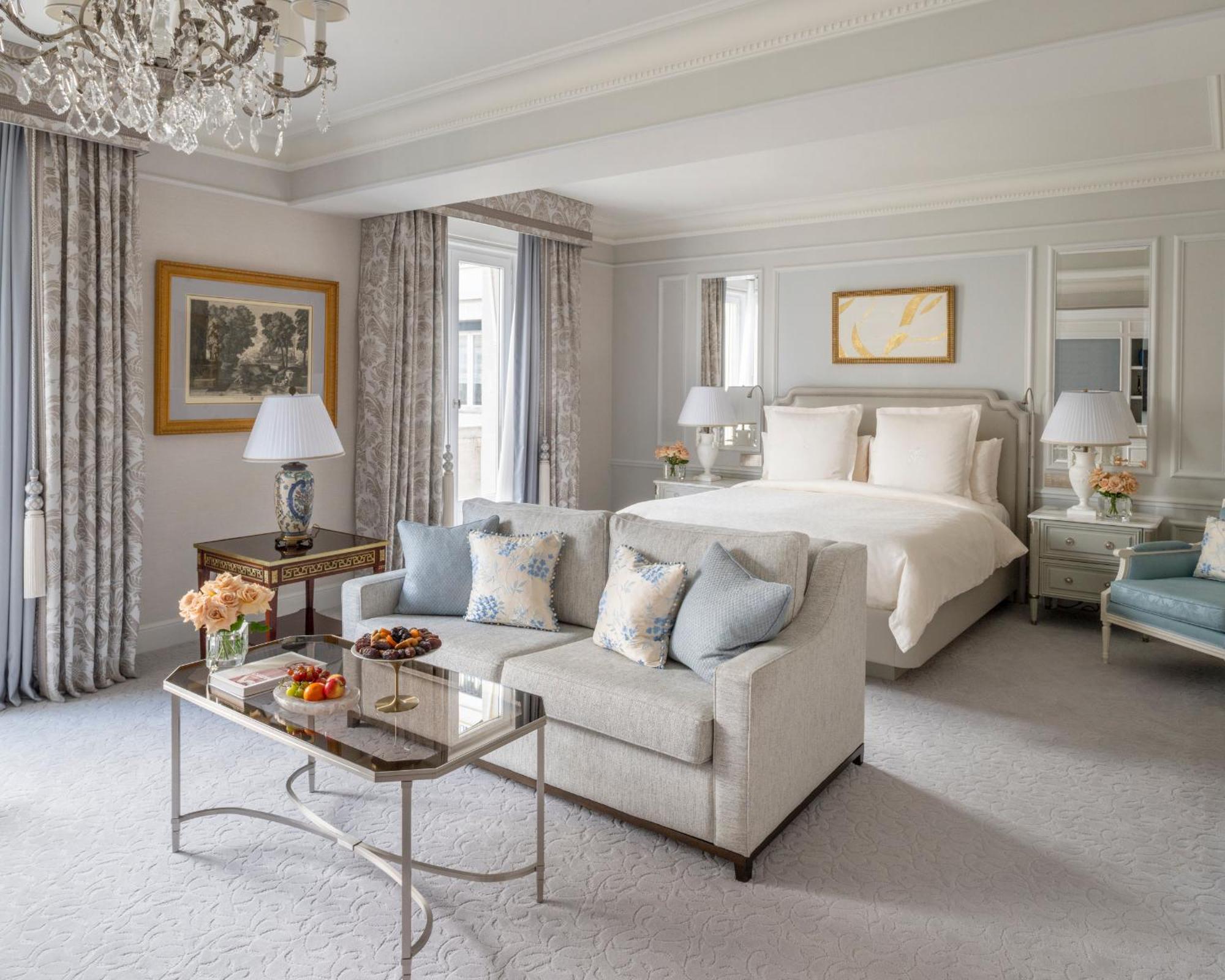 Premier King Room