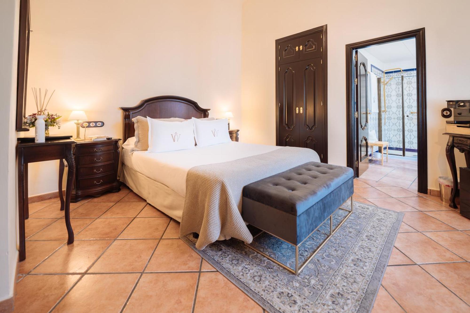 Basic Double Room