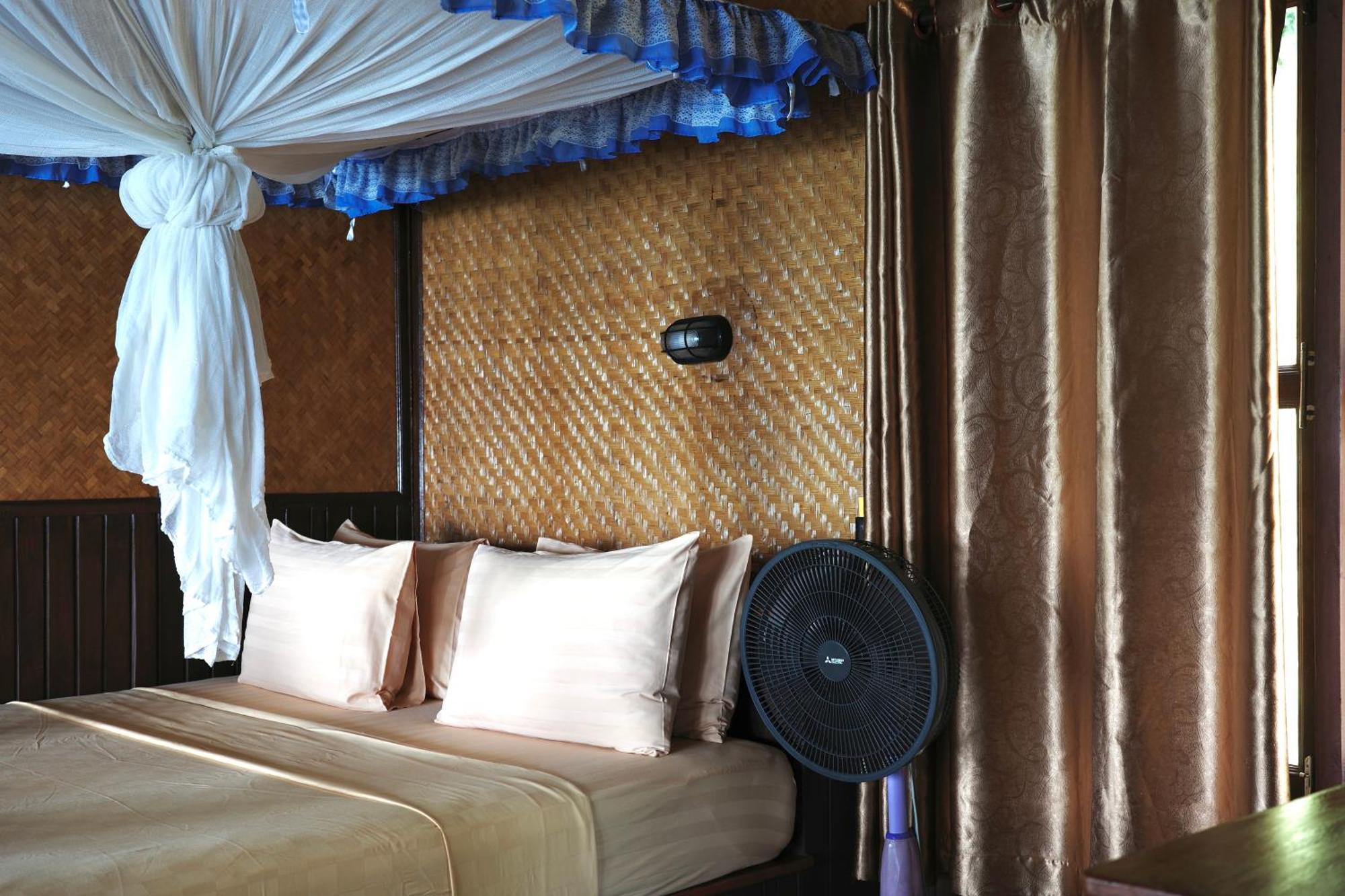 Beach Front Bungalow Fan Room