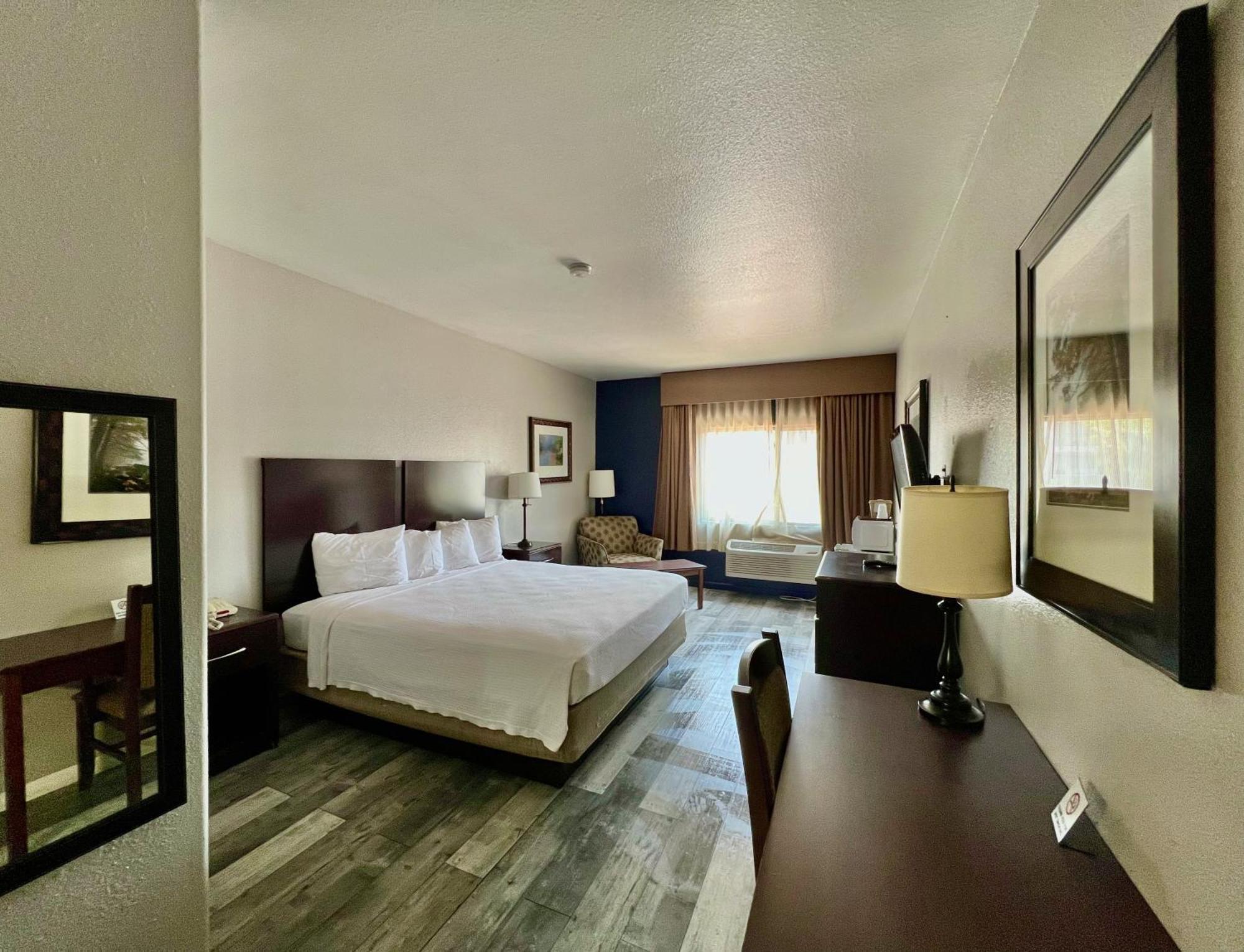 King Room Non-Smoking
