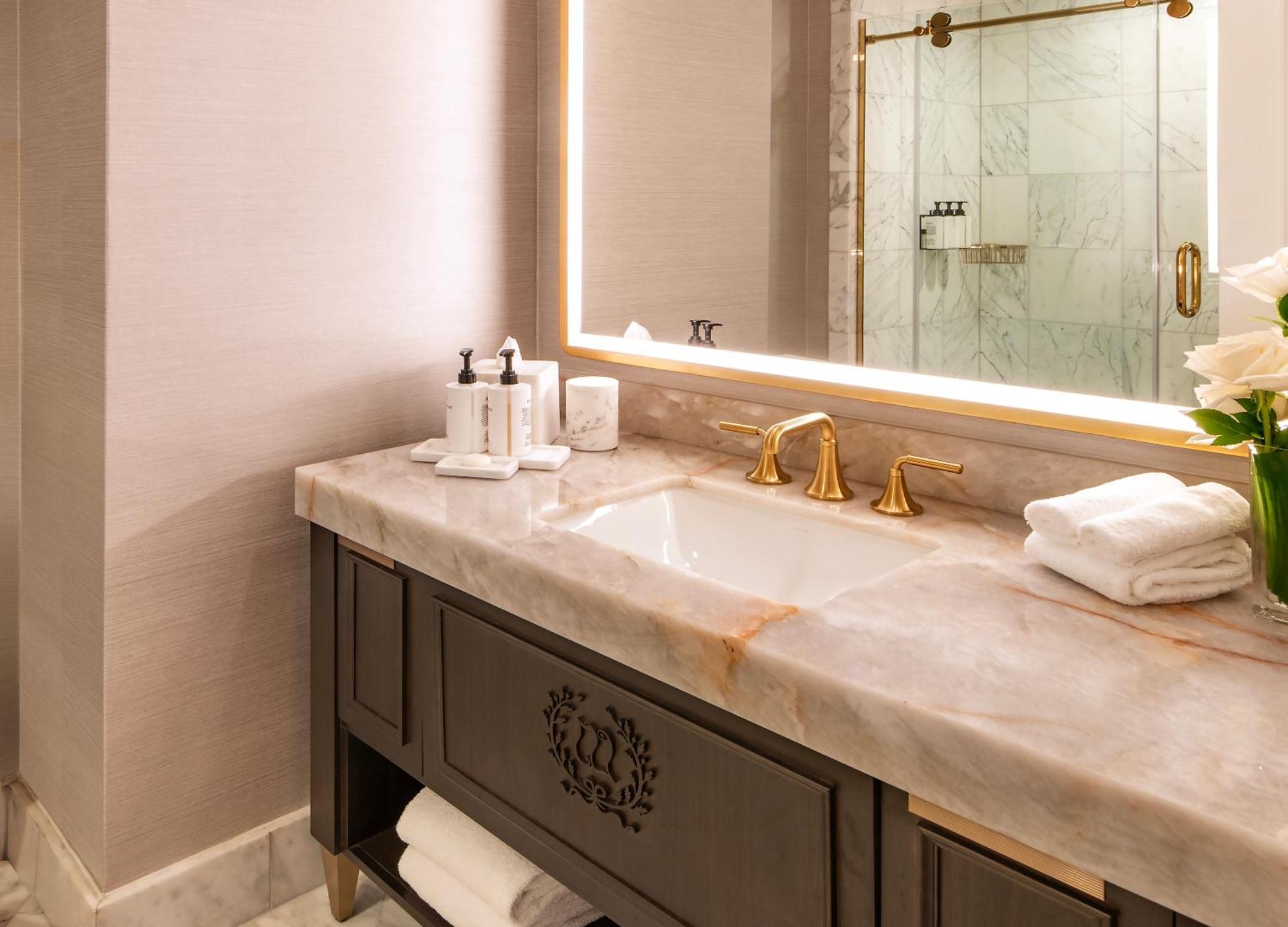 Premium King Room