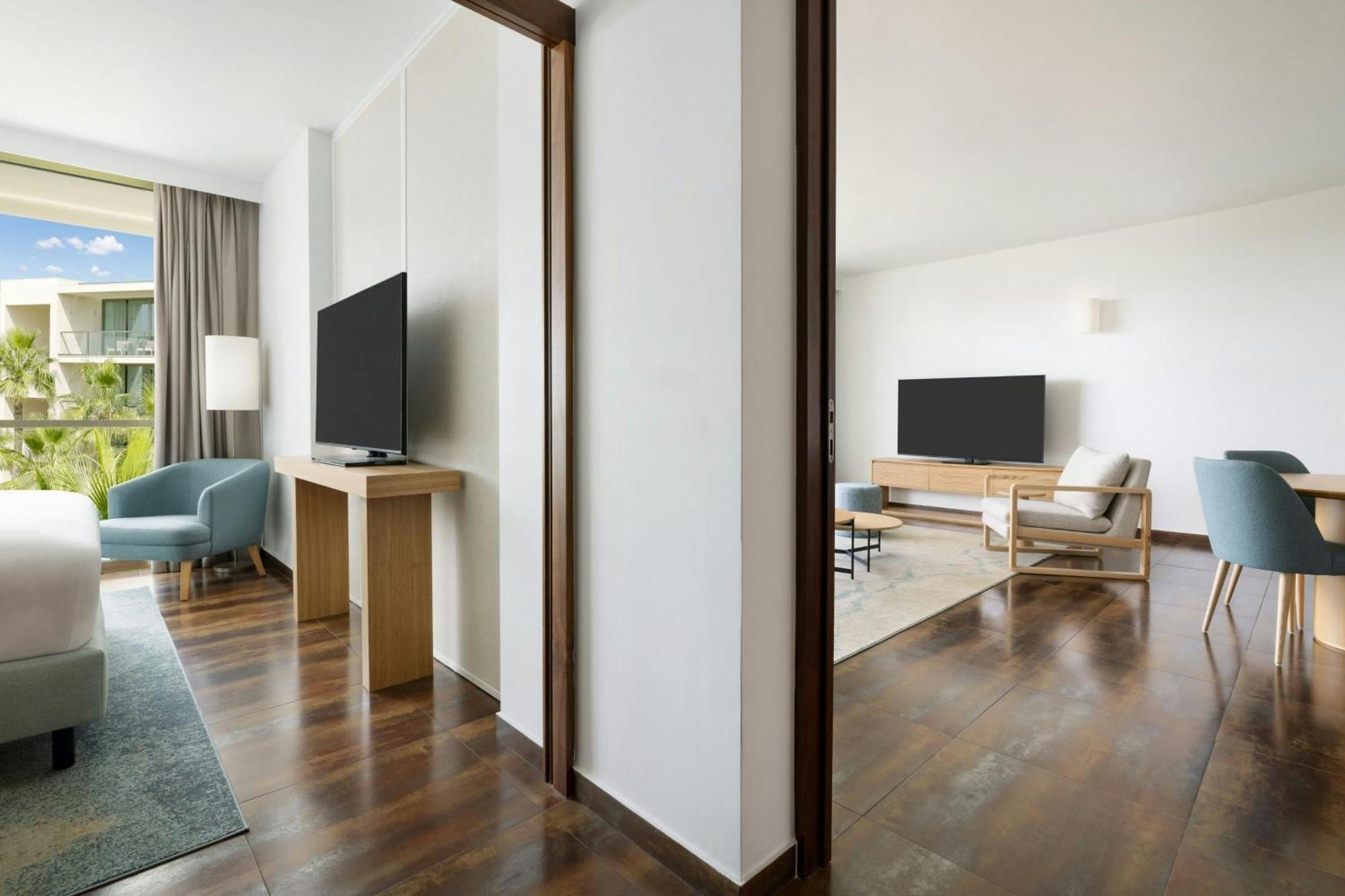One-Bedroom Suite
