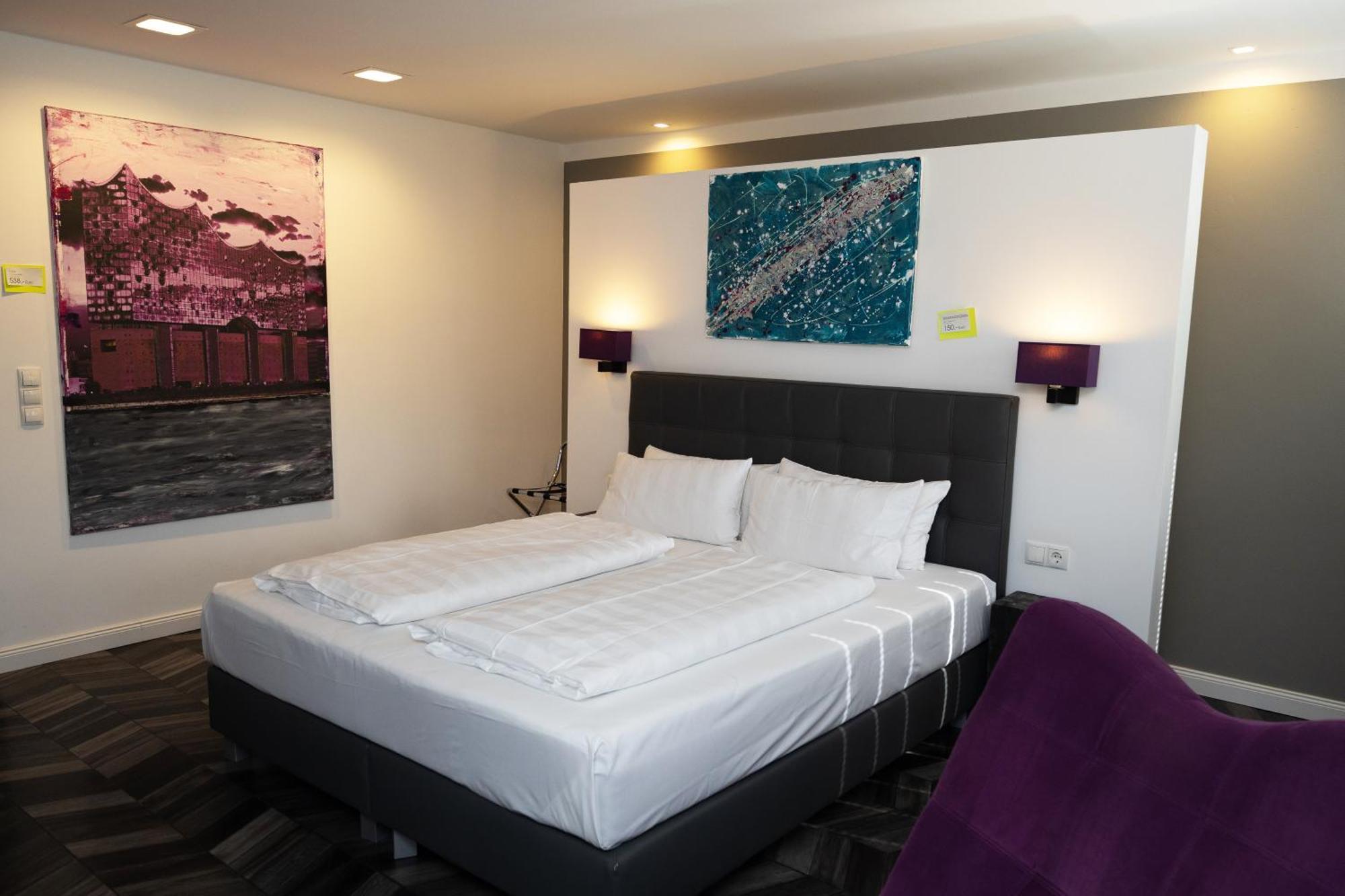 Large Double Room