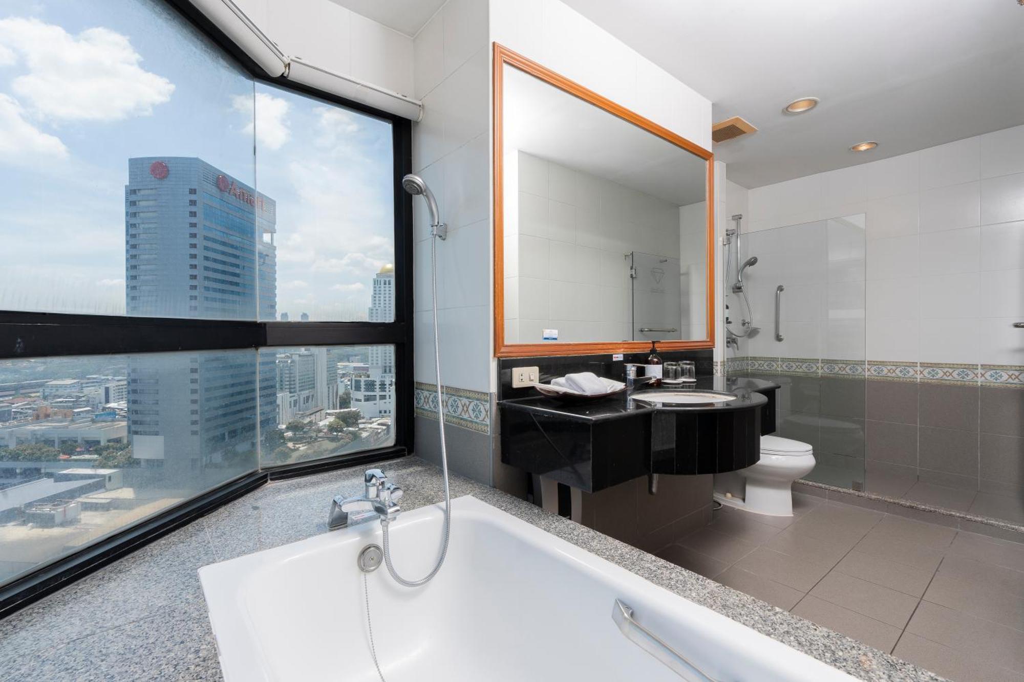 Two-Bedroom Deluxe Suite