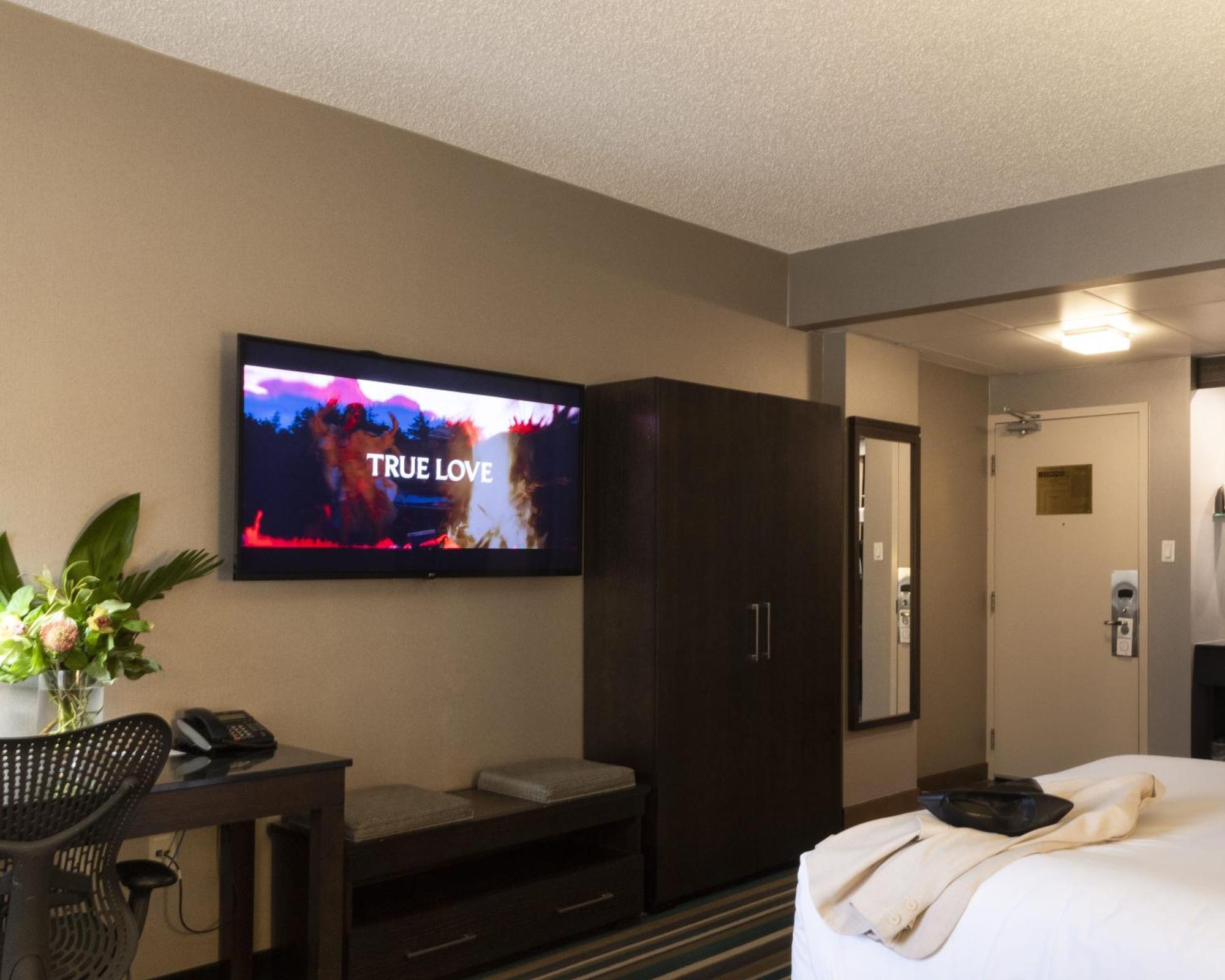 Signature King Room
