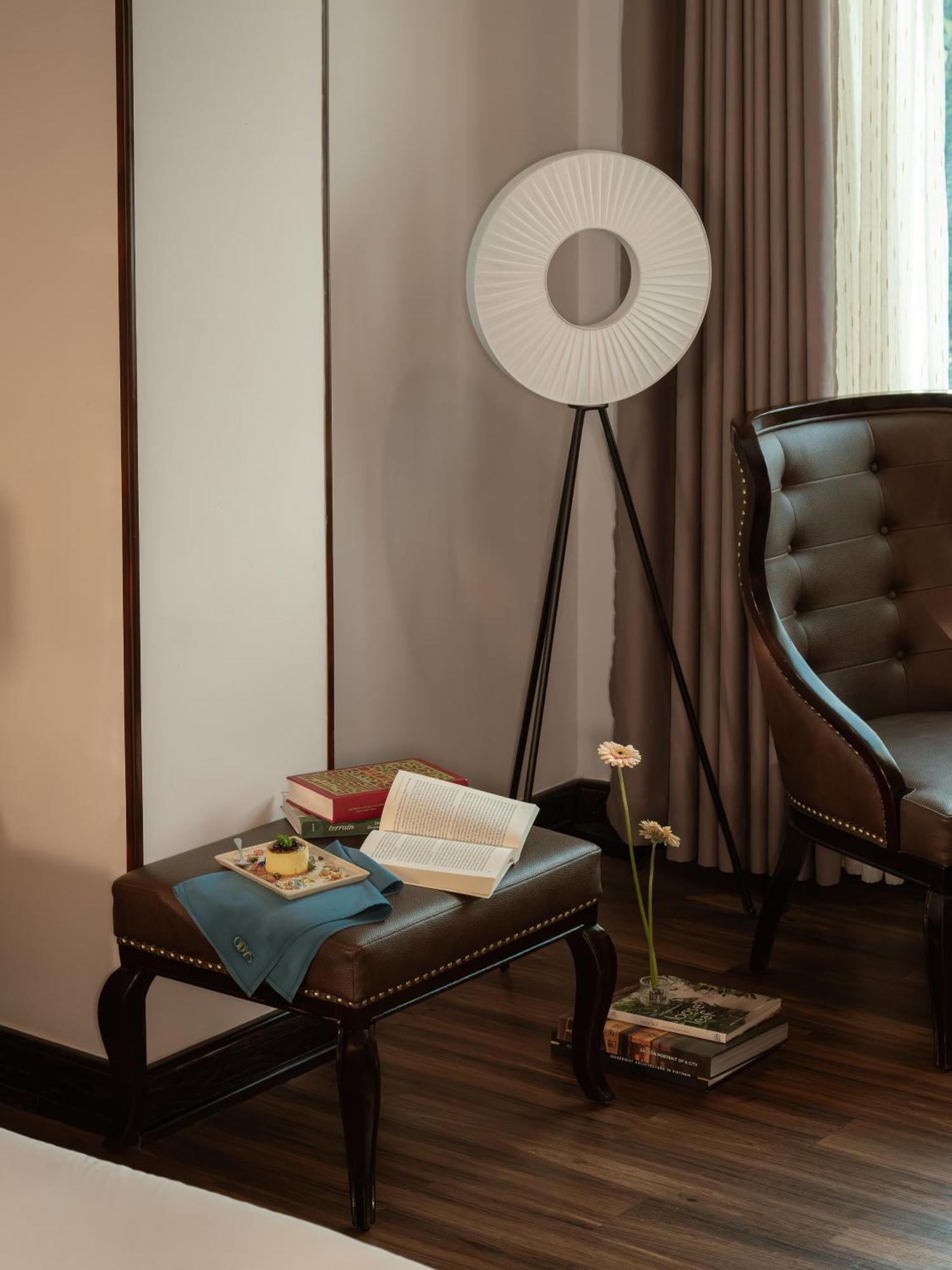 Odys Premium Double Daily Minibar & 1 time Afternoon Tea