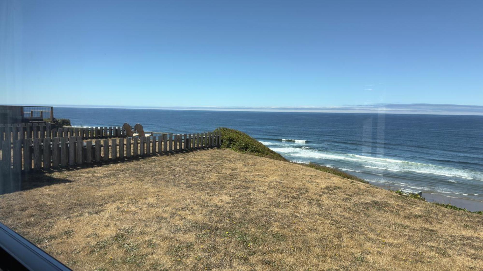 King Studio Oceanfront