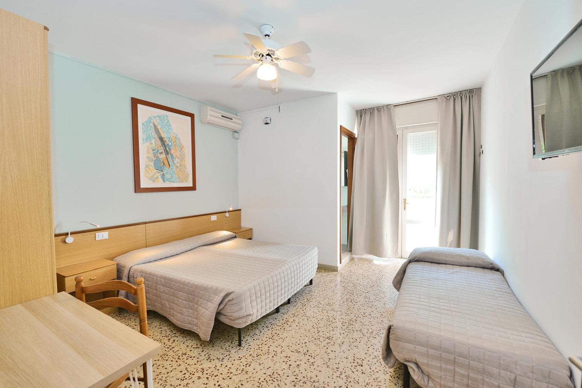 Classic Triple Room