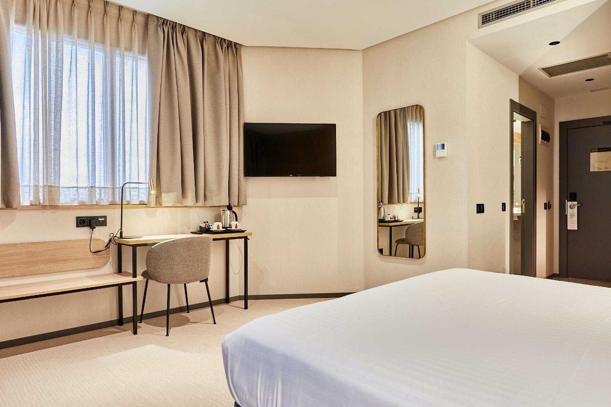 Club Double Room