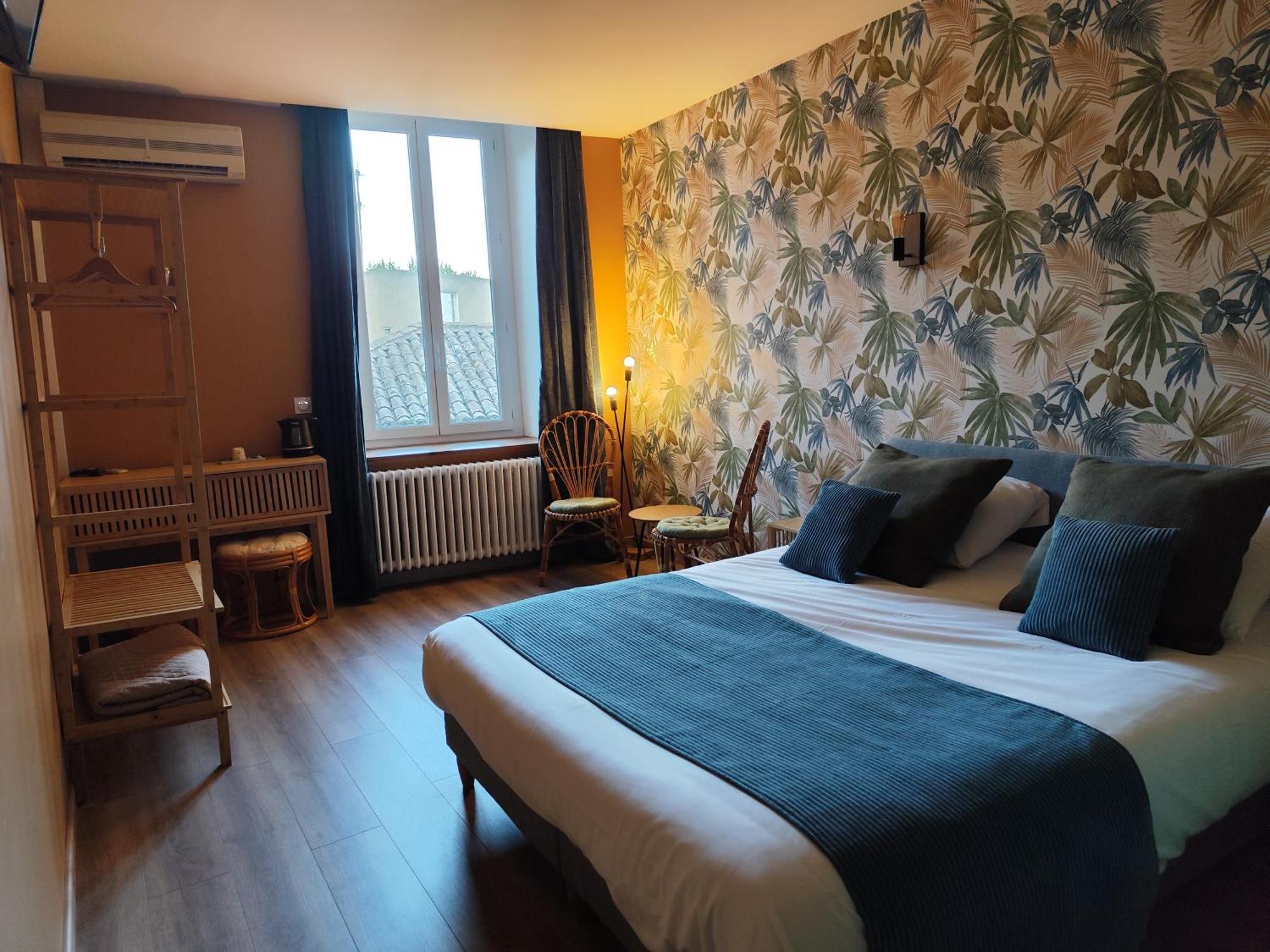 Superior Queen Room
