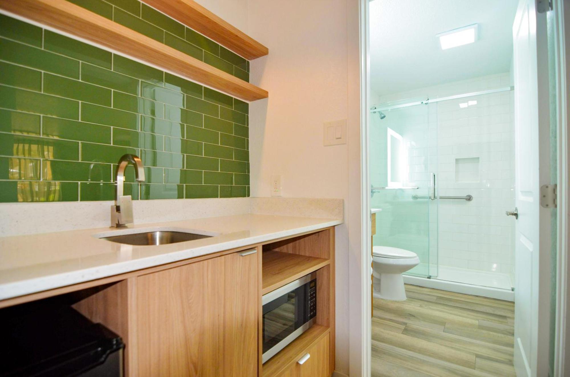 Studio Double Room Two Double Beds