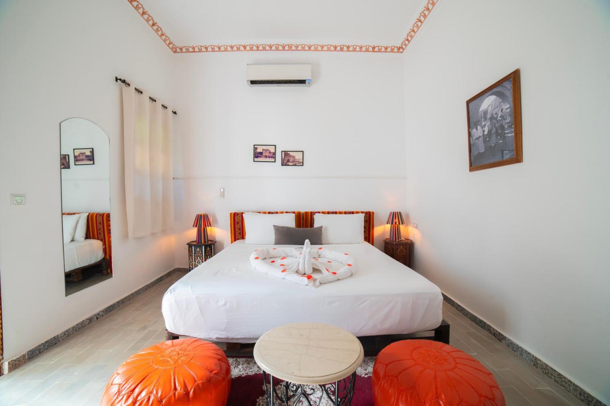 Chambre Deluxe Double ou Lits Jumeaux