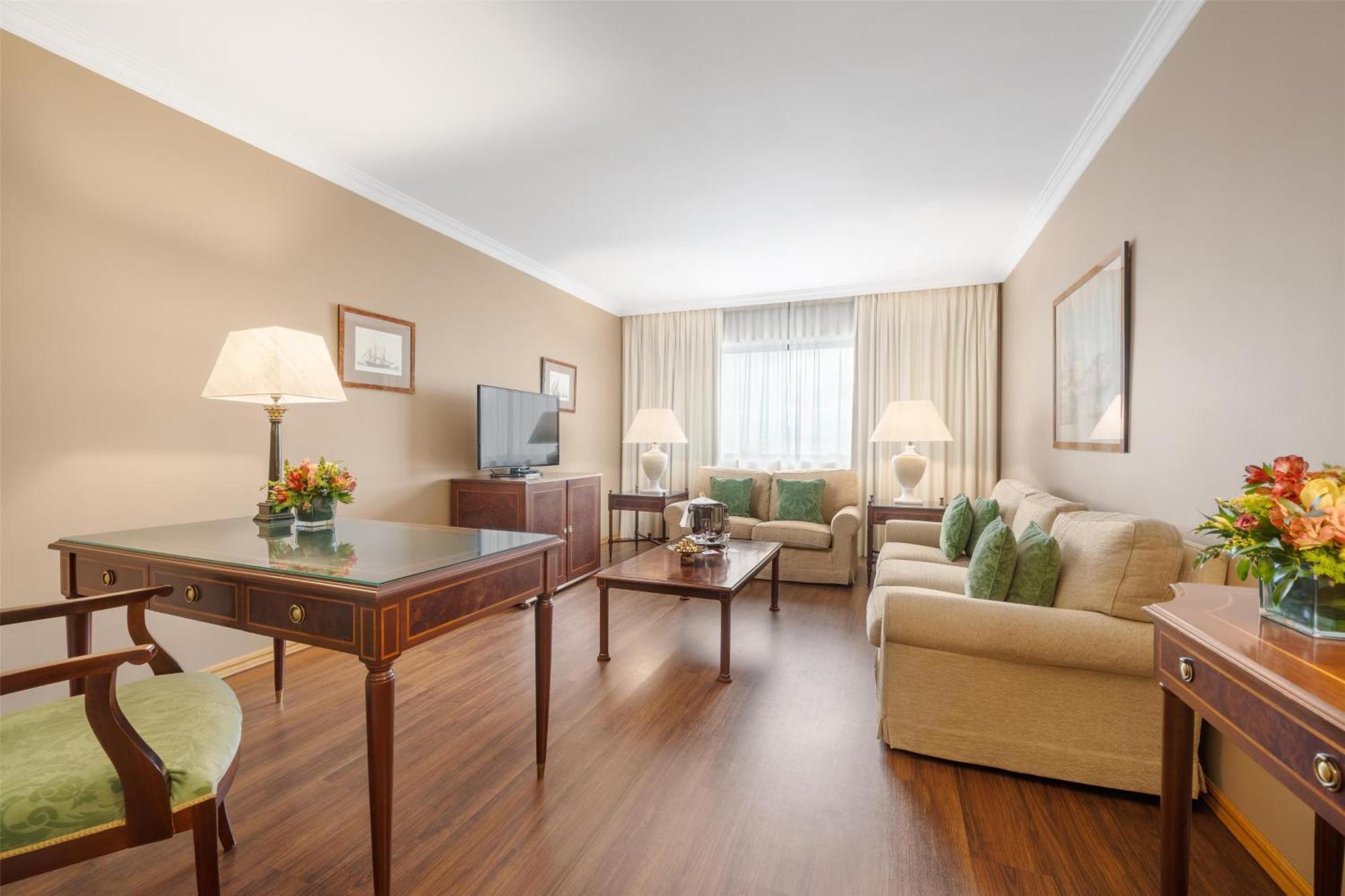 Premium Suite - City View