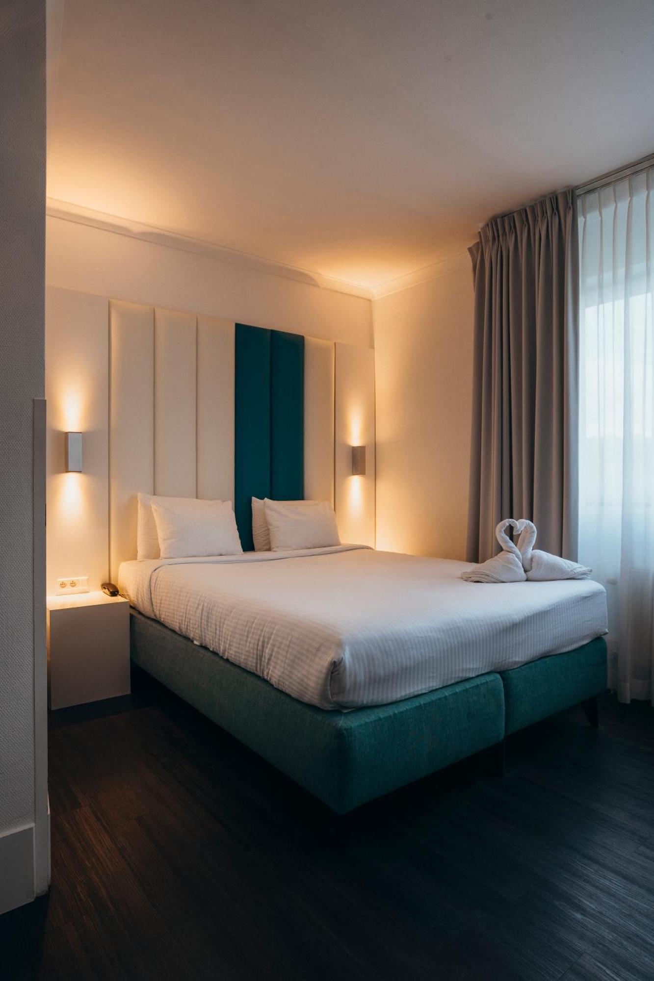 Deluxe Tweepersoonskamer met 2 Aparte Bedden